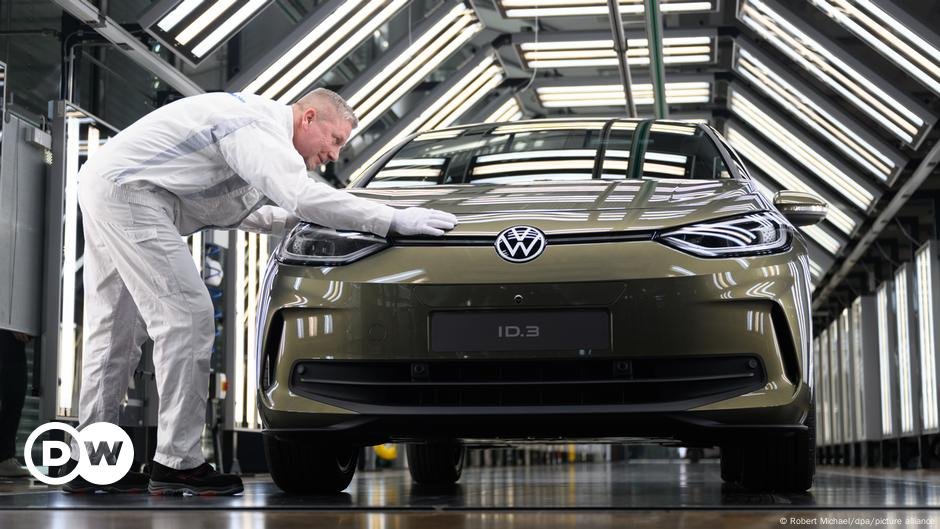 A aposta da VW no Brasil pode ajudar com a queda das vendas na Alemanha e na China? – DW – 31/10/2024
