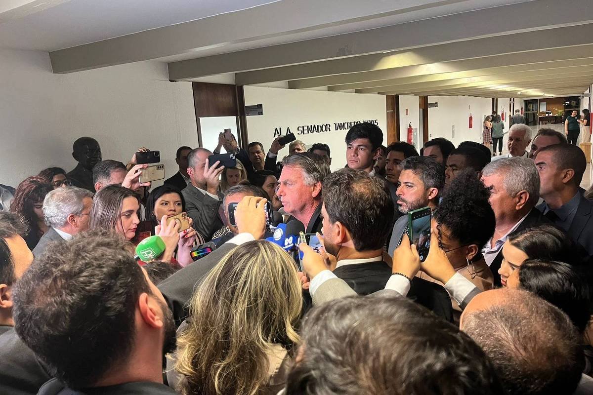 Bolsonaro se reúne com Alcolumbre e sela apoio do PL - 30/10/2024 - Poder