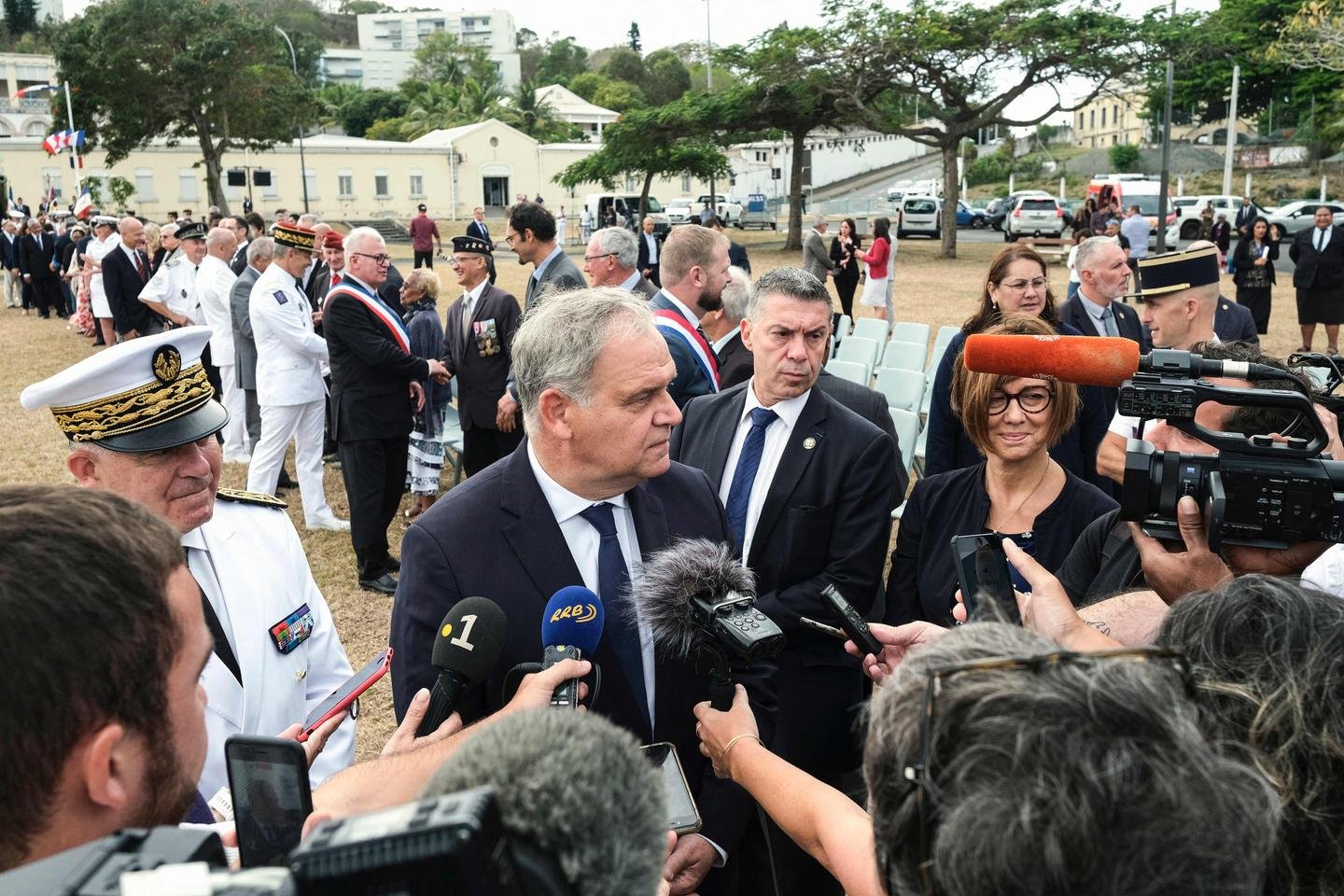 Em Nouméa, o hospital enfrentou a saída de seus cuidadores