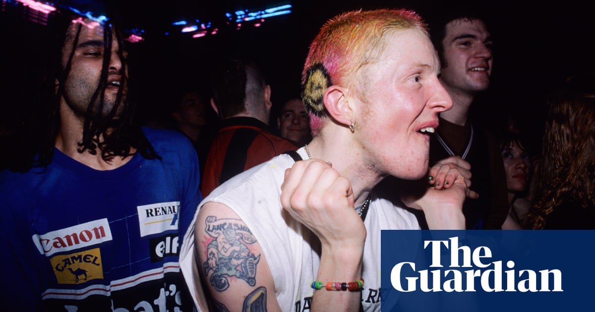 'Éramos bandidos atrevidos escapando impunes': a euforia total da cena noturna de Liverpool nos anos 90 | Música de dança
