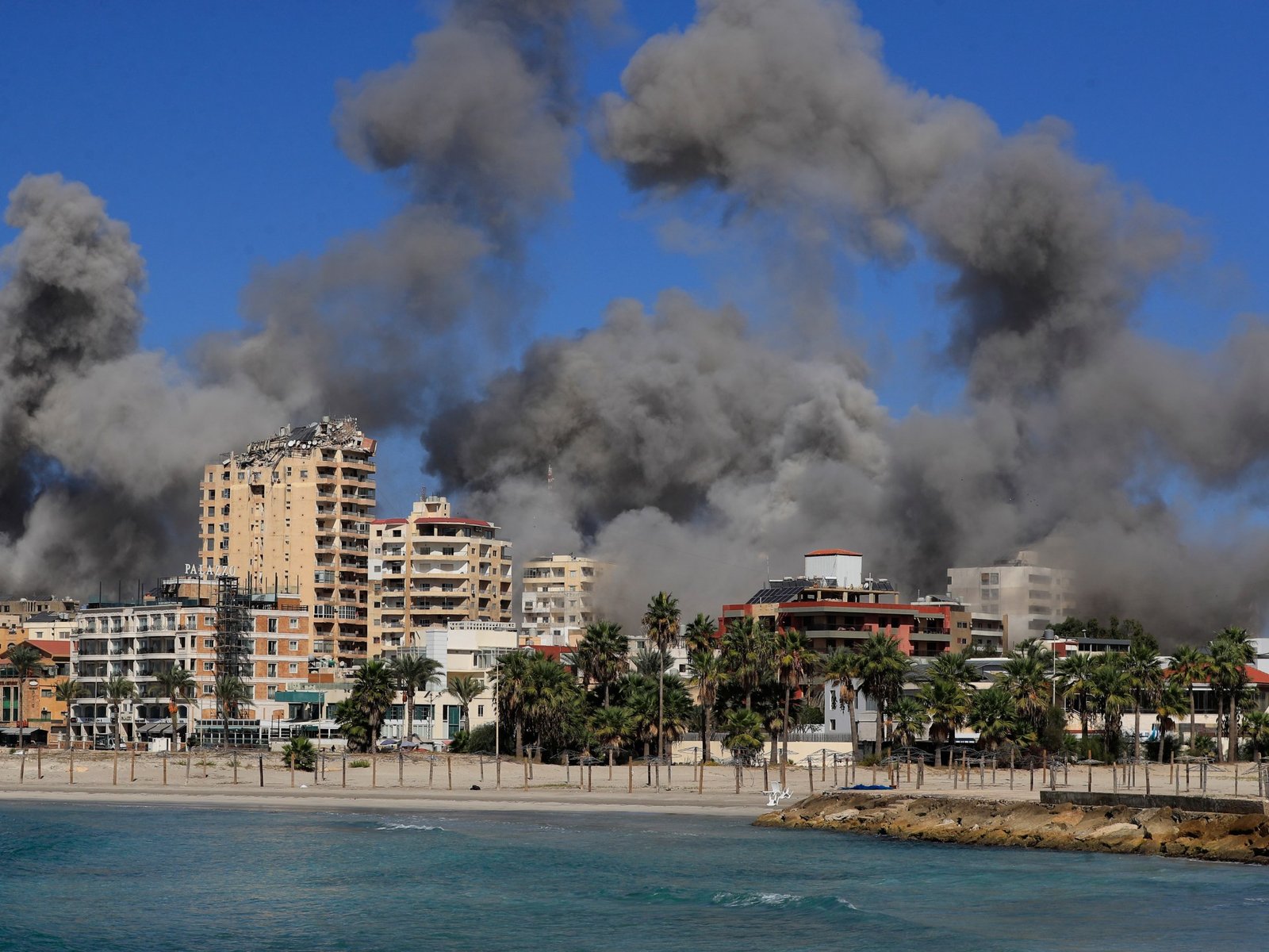 Israel bombardeia a antiga cidade de Tiro, no Líbano | Israel ataca o Líbano
