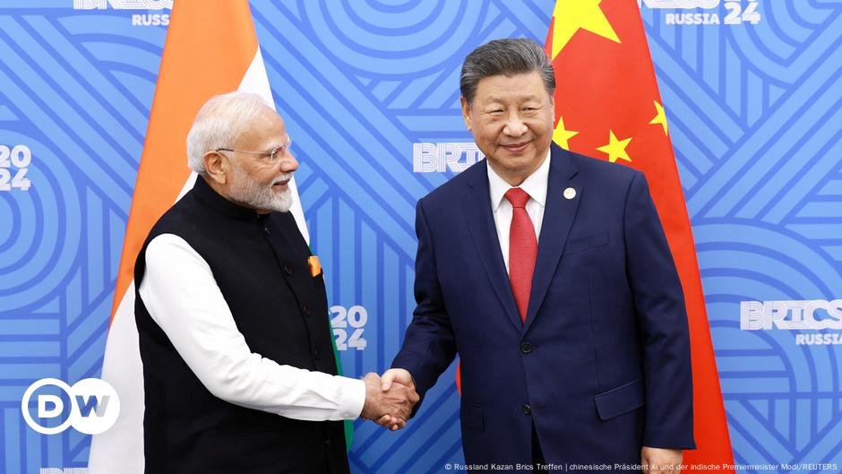 Modi, da Índia, e Xi, da China, buscam fortalecer laços na cúpula do BRICS – DW – 23/10/2024