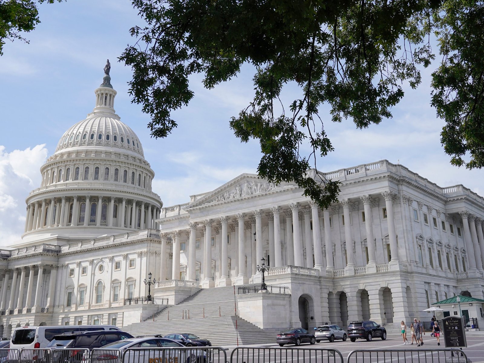 Os republicanos poderiam perder a Câmara? Cinco corridas para o Congresso dos EUA para assistir | Notícias das Eleições de 2024 nos EUA
