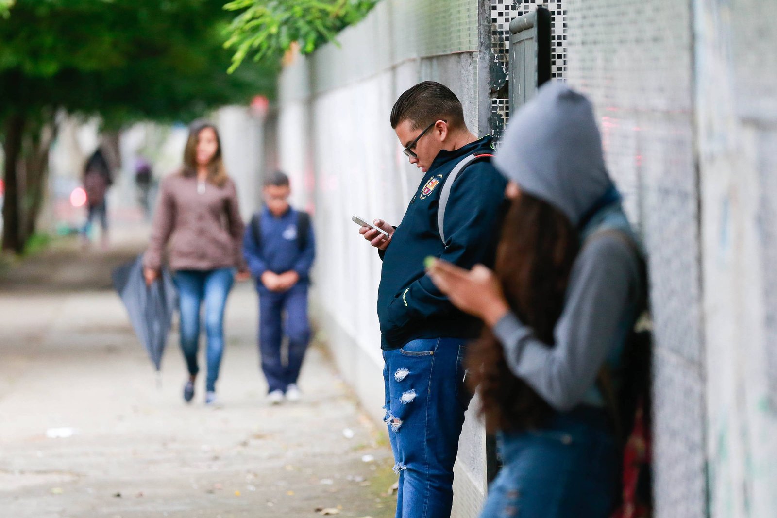 Redes sociais estão ligadas à ansiedade em adolescentes - 13/10/2024 - Tec