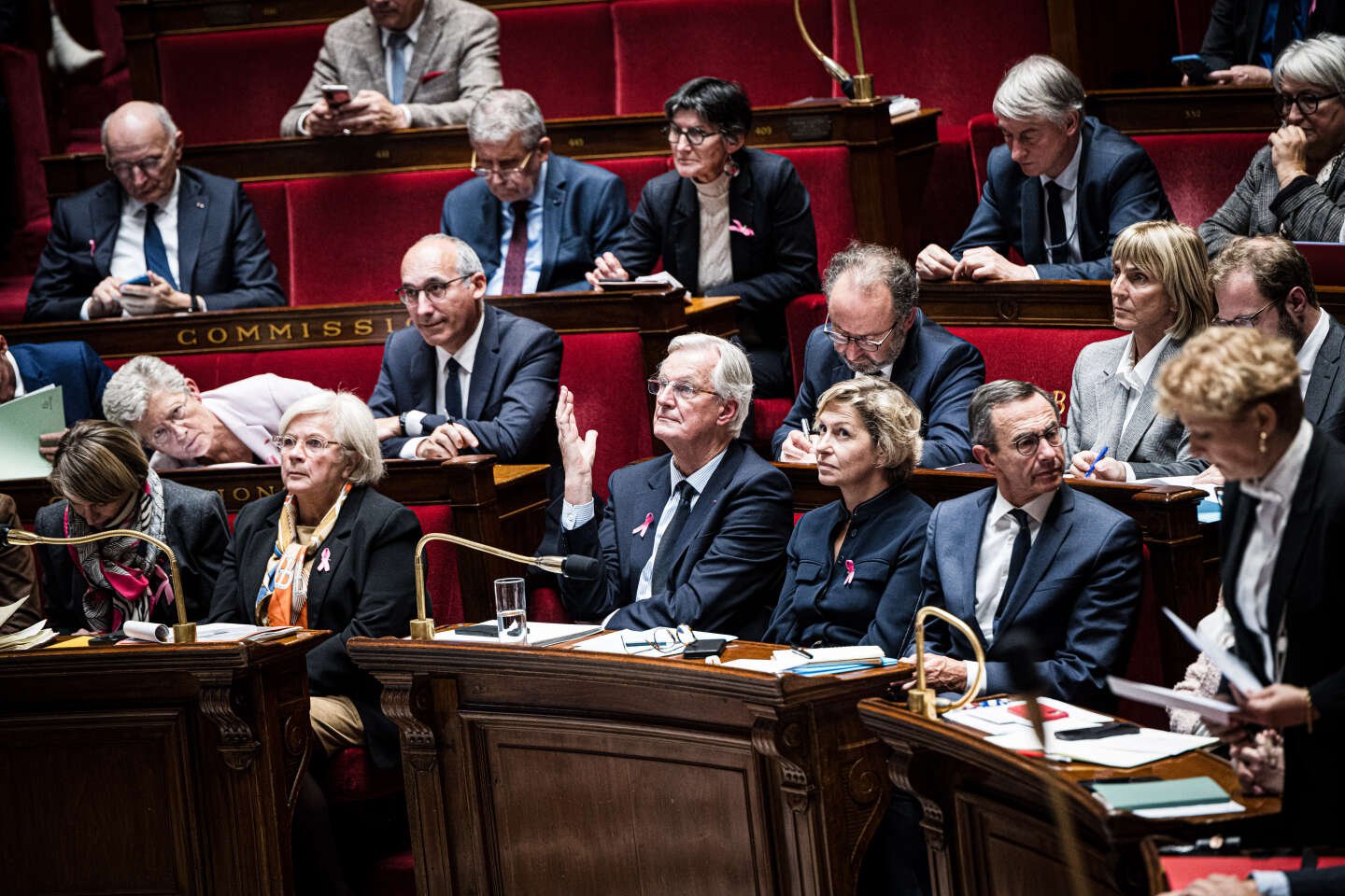 tensões entre macronistas e a direita de Laurent Wauquiez num cenário de distribuição de cargos