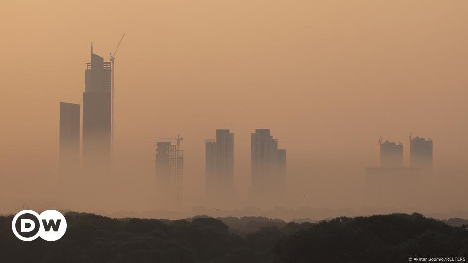 A poluição tóxica envolve o norte da Índia, Paquistão – DW – 14/11/2024
