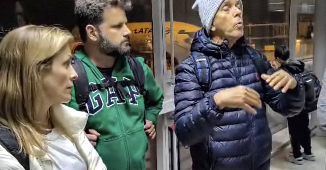 Brasileiros que hostilizaram Moraes em Roma aprese...