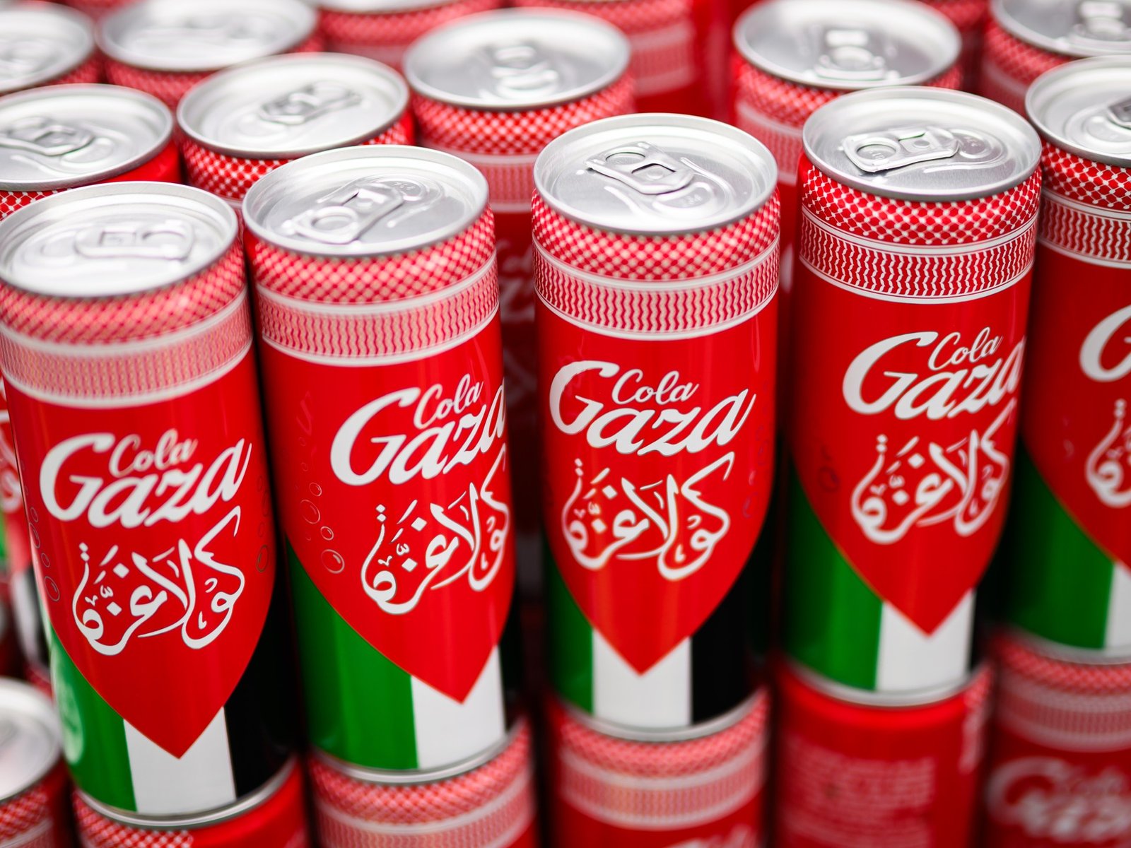 Coca-Cola 'livre de genocídio' faz sucesso no Reino Unido | Conflito Israel-Palestina
