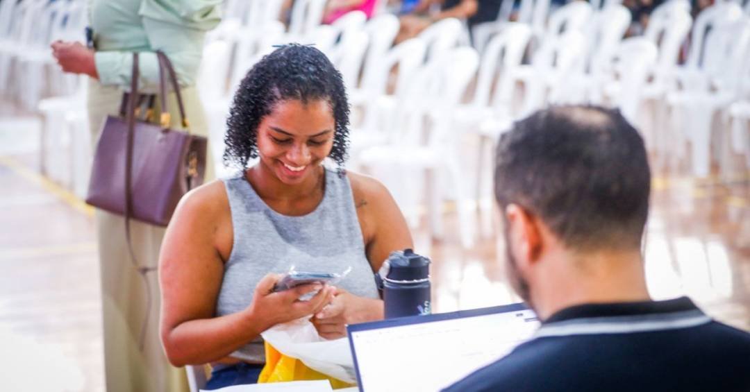 Governo do Maranhão devolve mais de 500 celulares...