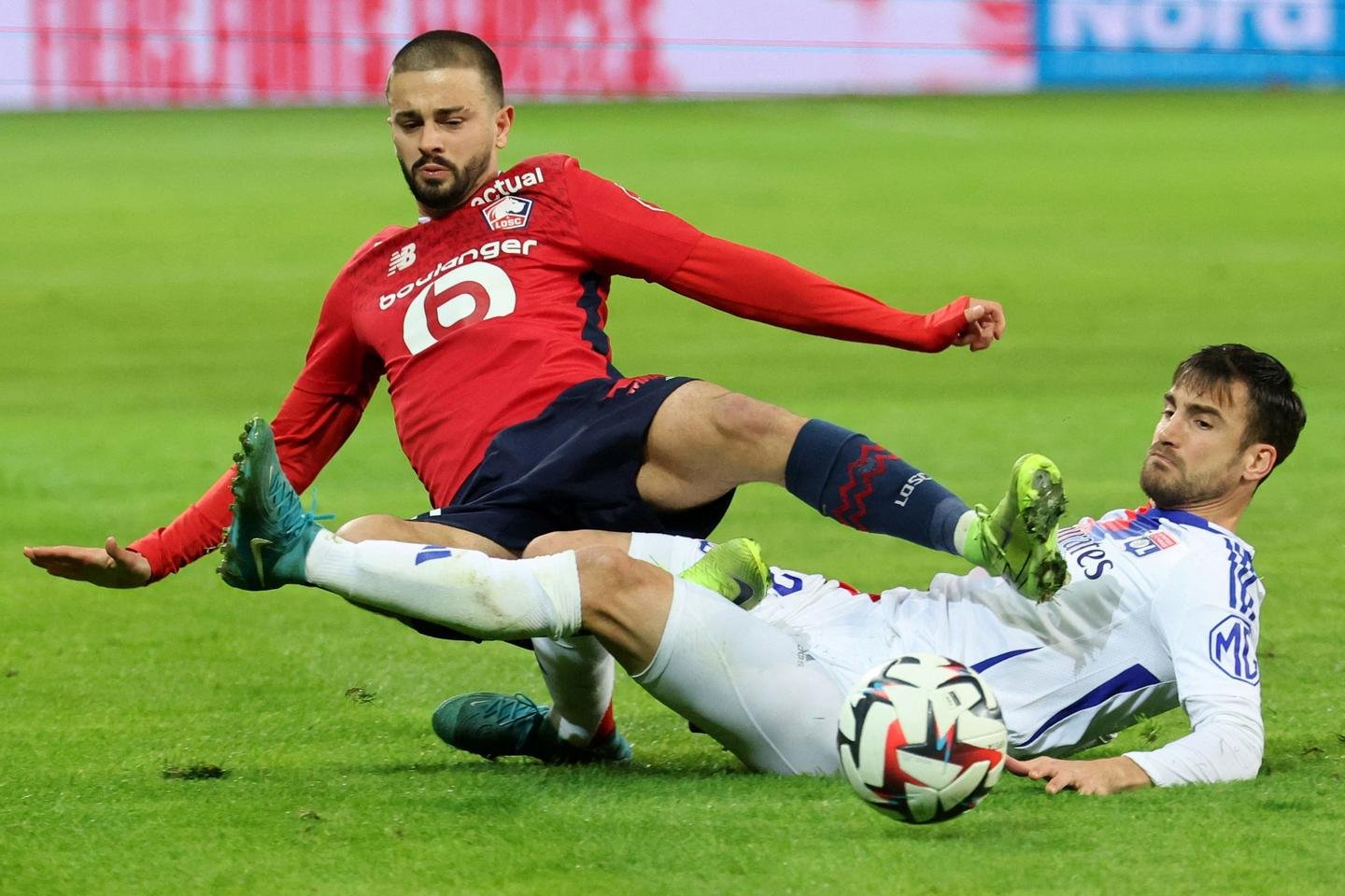 Lille e Lyon se neutralizam, Mônaco cai contra o Angers
