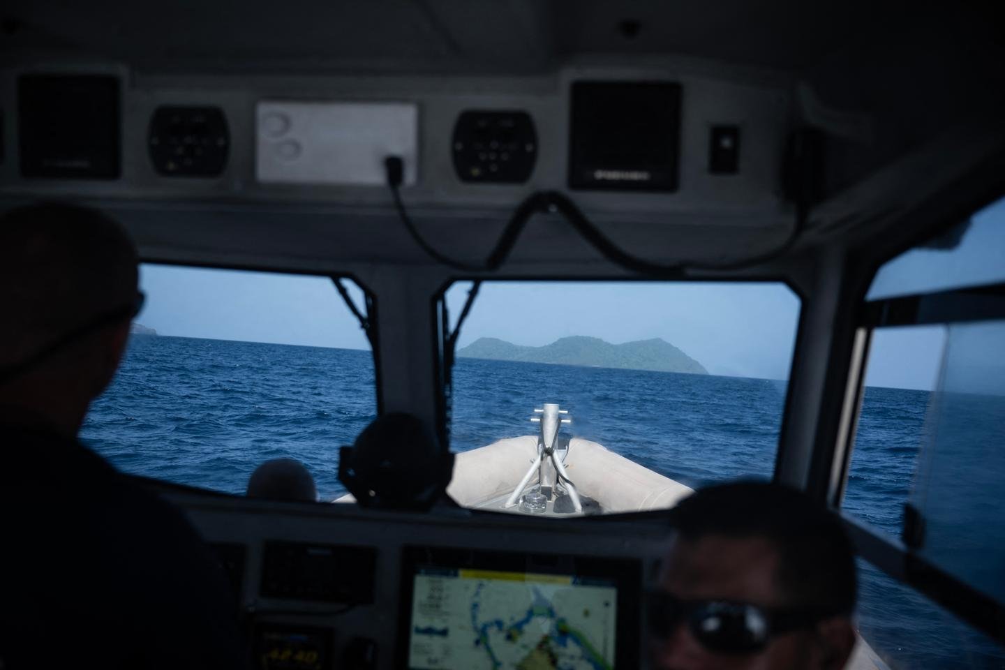 Pelo menos 25 pessoas morreram “após o naufrágio deliberado do seu barco por traficantes”, entre Comores e Maiote, segundo a OIM
