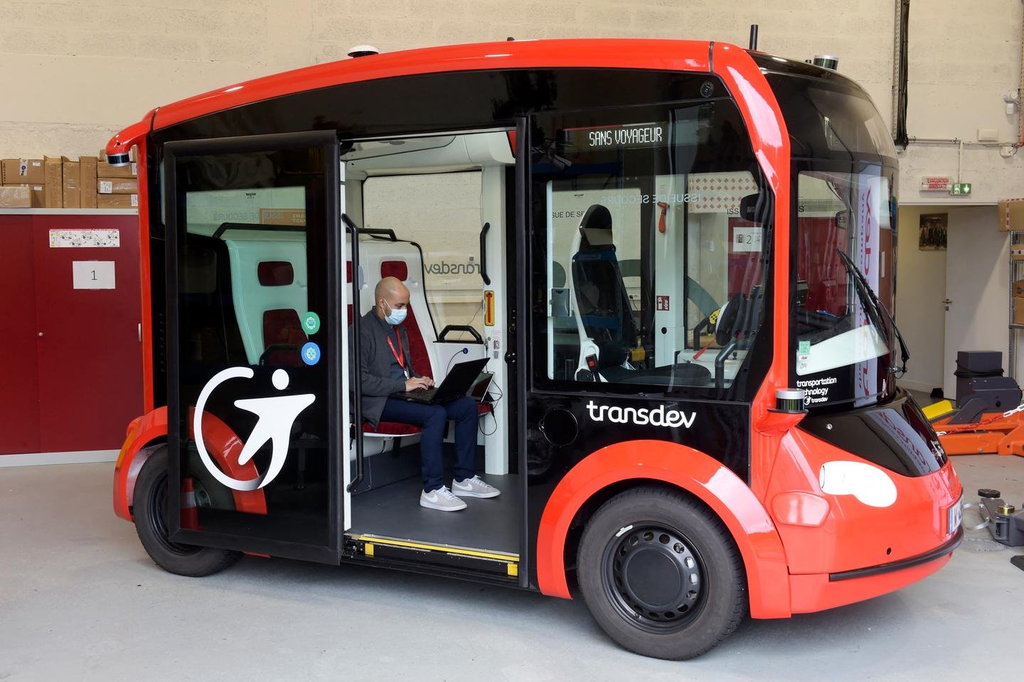 Transdev, histórica operadora de transporte público na França, pode ficar sob controle alemão
