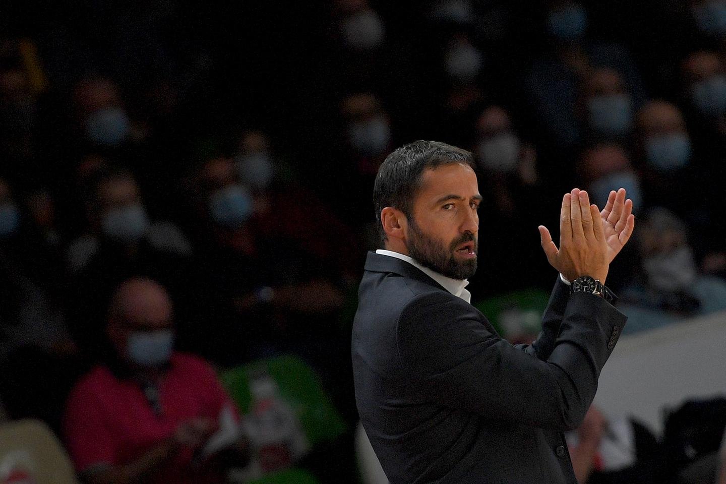 um clã do sudoeste à frente do time francês de basquete
