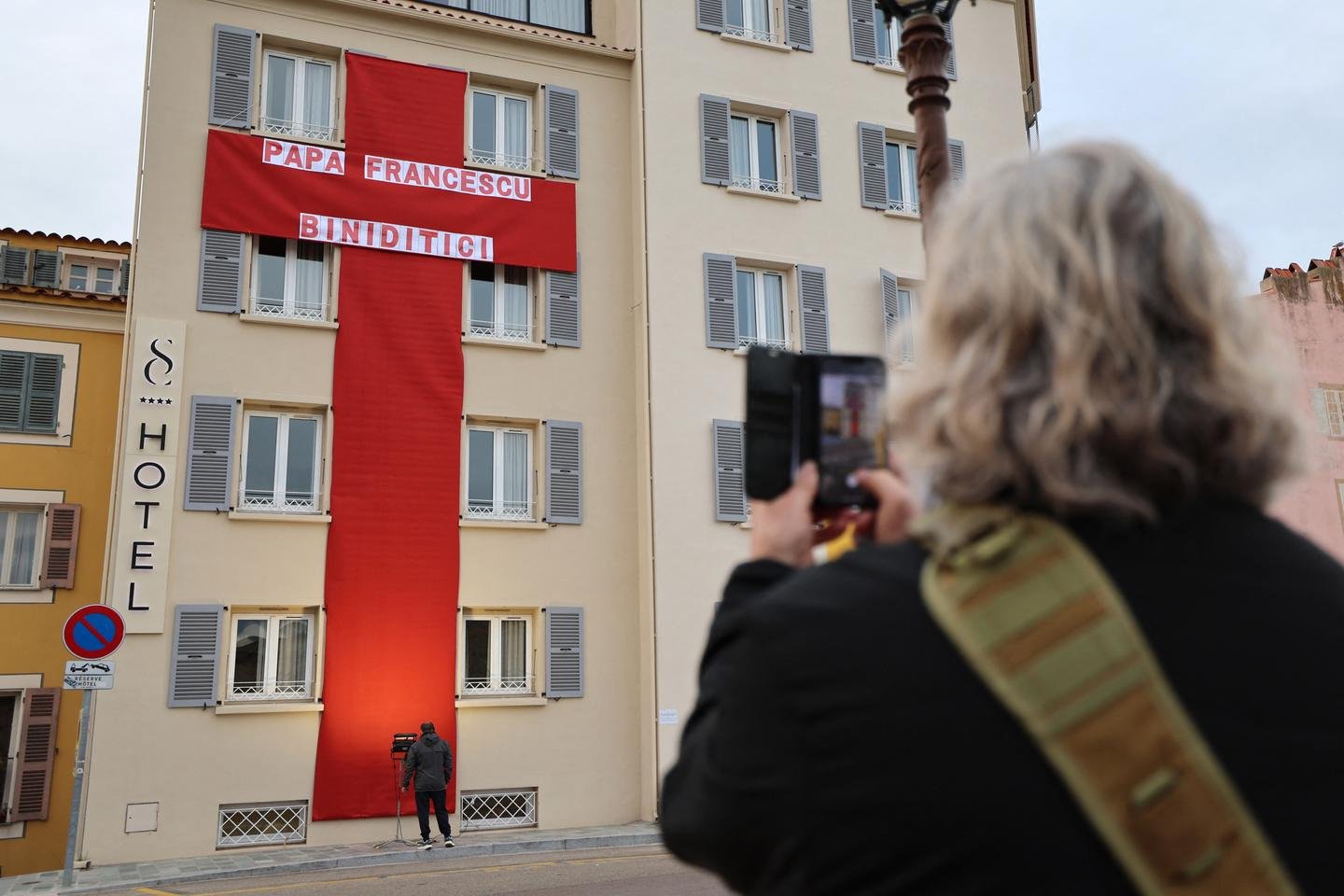 Em Ajaccio, os preparativos finais para um “fim de semana histórico” antes da chegada do Papa Francisco