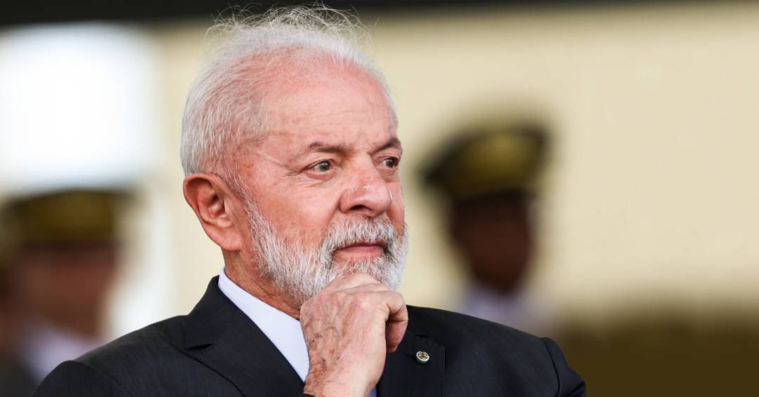 Lula desperdiça dois anos na dura batalha por popu...