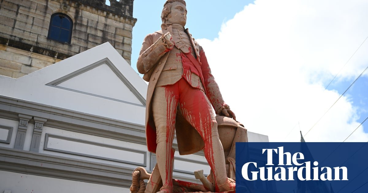 Estátua do Capitão Cook em Sydney coberta com tinta vermelha antes do polêmico dia nacional da Austrália | Capitão cozinheiro
