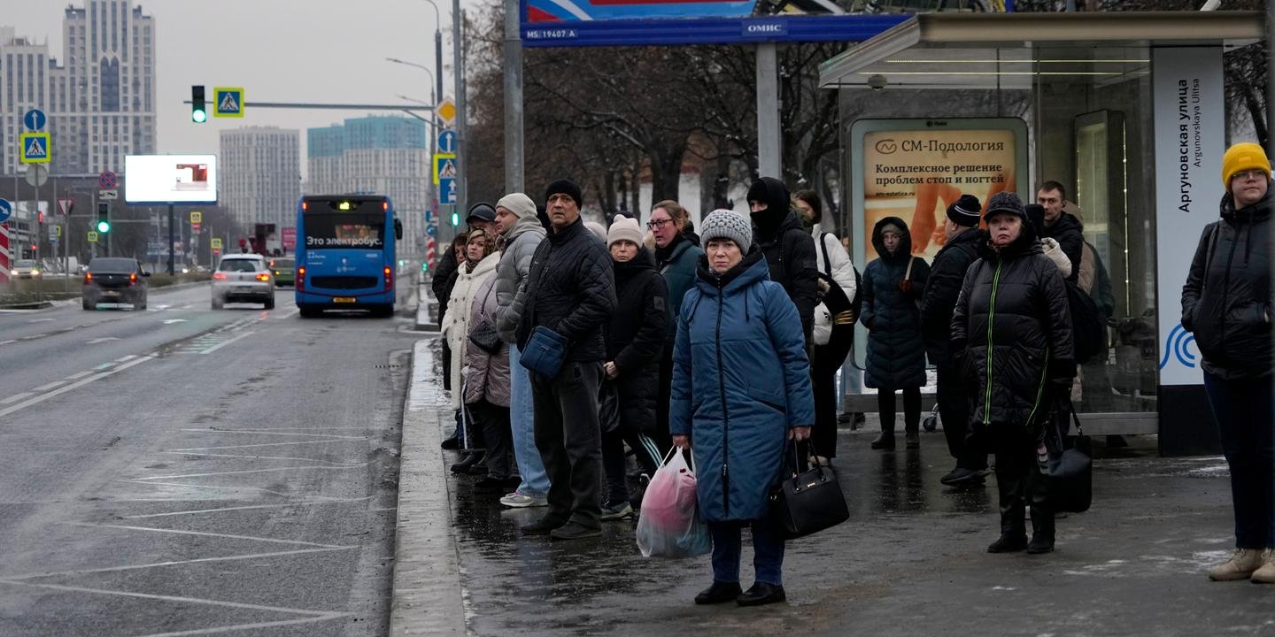 A Rússia rejeita a idéia, mencionada por Volodymyr Zelensky, de uma "troca" de territórios ocupados com a Ucrânia