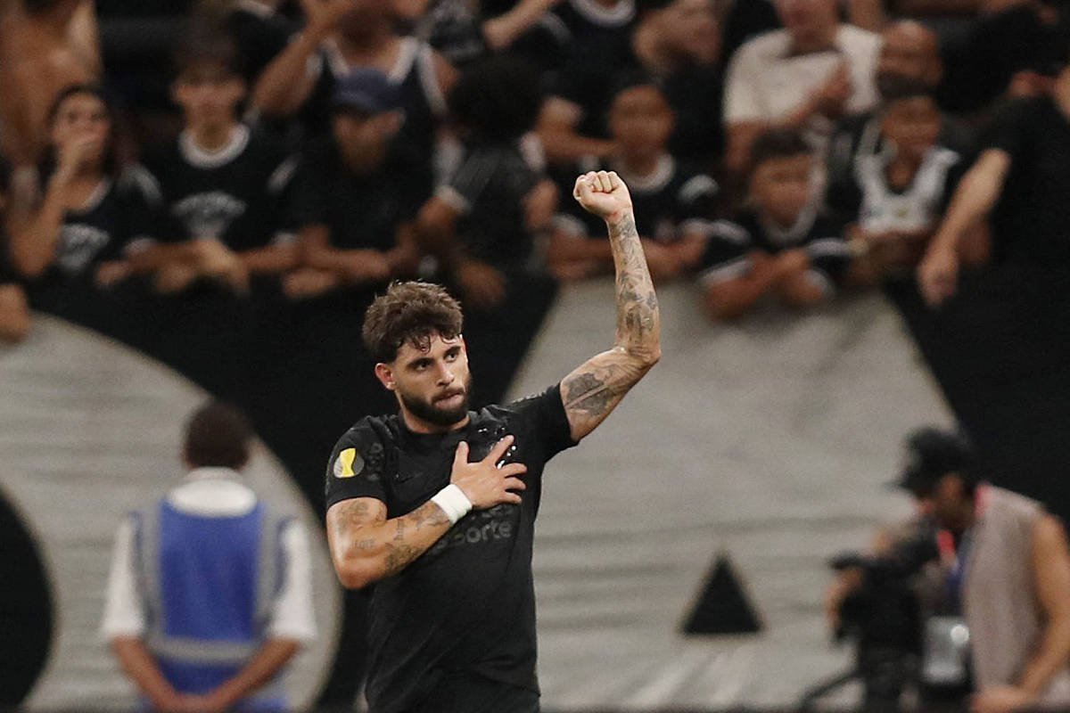 Yuri Alberto faz dois, ofusca Neymar e Corinthians vence o Santos - 12/02/2025 - Esporte