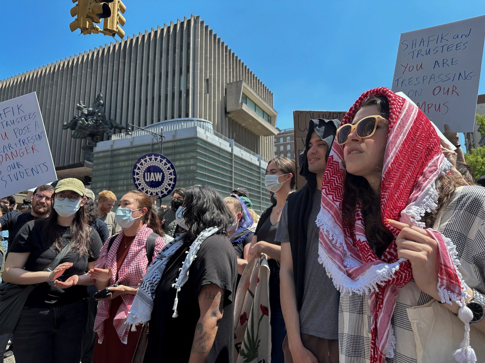 A Universidade de Columbia pune os estudantes pró-palestinos que ocupavam o edifício | Notícias
