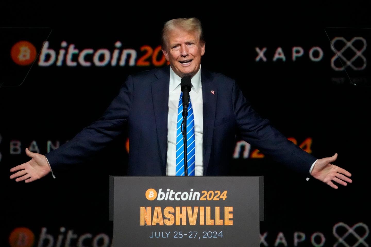 Donald Trump concede uma "reserva estratégica de bitcoins" nos Estados Unidos