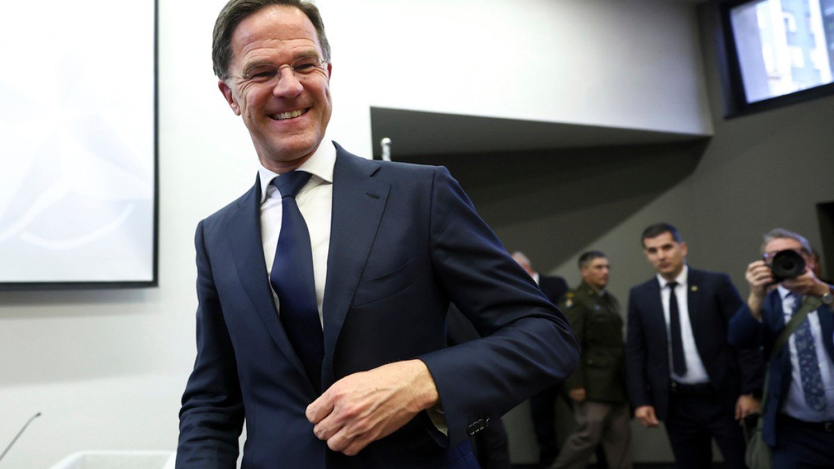 Rutte da OTAN apoia a Bósnia após movimentos separatistas pela região sérvia | Notícias de conflito